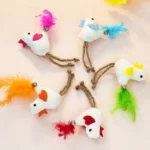 1pcs Funny Woven Chicken Feather Catnip Toy with Bell for Cats and Dogs